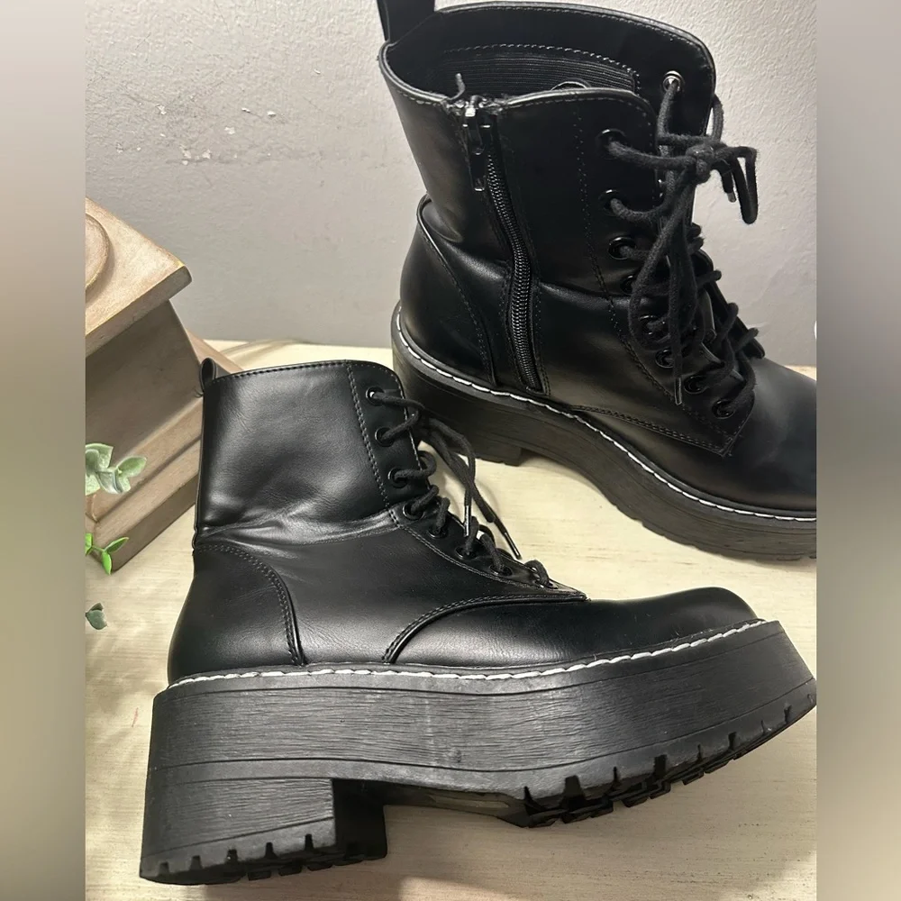 Black Platform Lace-Up Combat Boots - Picture 8 of 12